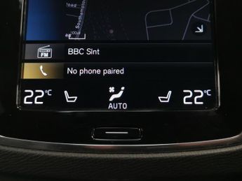 Volvo XC90 2.0 B5 MHEV Momentum 4WD (235 ps) - LEATHER-FACED - CHARCOAL - A