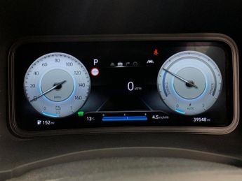 Hyundai Kona 64kWh Premium (10.5kW Charger) (204 ps) - LED - REVERSE CAM - NA