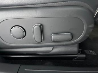 Hyundai Ioniq 5 73kWh Ultimate (217 ps) - REVERSE CAM - NAV - HEATED LEATHER