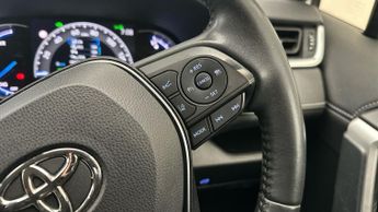 Toyota RAV4 2.5 VVT-h GPF Design CVT (218 ps) - LED - REVERSE CAM - NAV