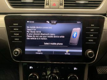 Skoda Superb 1.4 TSI iV 13kWh SE Technology Plug-in DSG (218 ps) - DRIVER MEM