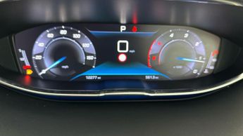 Peugeot 3008 1.5 BlueHDi Allure EAT (130 ps) - BLUETOOTH - PARK SENSORS