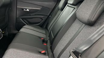 Peugeot 3008 1.5 BlueHDi Allure EAT (130 ps) - BLUETOOTH - PARK SENSORS