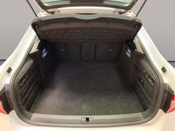 Skoda Superb 1.4 TSI iV 13kWh SE Technology Plug-in DSG (218 ps) - DRIVER MEM