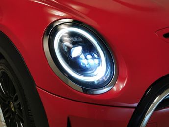 Mini Electric Hatch Cooper SE 32.6kWh Level 2 (184 ps) - LED - REVERSE CAM - HEATED 
