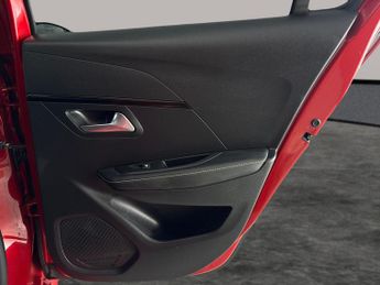 Peugeot E-208 50kWh GT (7kW Charger) (136 ps) - LED - REVERSE CAM - NAV