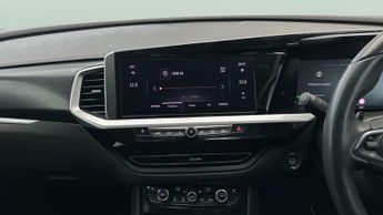 Vauxhall Grandland 1.5 Turbo D Ultimate (130 ps) - ALCANTARA - NAV - LANE DEPARTURE