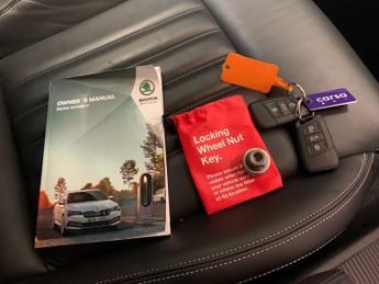 Skoda Superb 1.4 TSI iV 13kWh SE Technology Plug-in DSG (218 ps) - DRIVER MEM