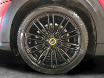 Mini Electric Hatch Cooper SE 32.6kWh Level 2 (184 ps) - LED - REVERSE CAM - HEATED 