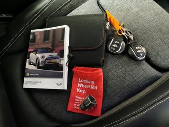 Mini Electric Hatch Cooper SE 32.6kWh Level 2 (184 ps) - LED - REVERSE CAM - HEATED 