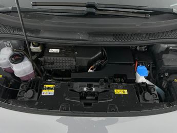 Volkswagen ID.3 Pro Performance 58kWh Life (204 ps) - HEATED SEATS - NAV - WIFI