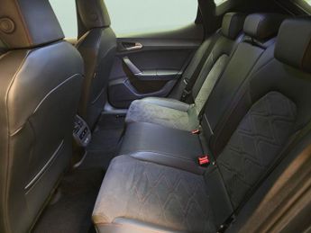 Seat Leon 1.5 eTSI MHEV FR Sport DSG (150 ps) - NAV - CRUISE - PARK SENSOR