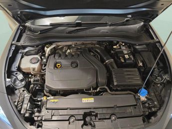 Seat Leon 1.5 eTSI MHEV FR Sport DSG (150 ps) - NAV - CRUISE - PARK SENSOR