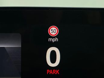 Volkswagen ID.3 Pro Performance 58kWh Life (204 ps) - HEATED SEATS - NAV - WIFI