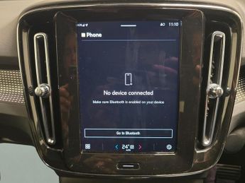 Volvo XC40 Recharge Twin 78kWh AWD (408 ps) - CRUISE - HALF LEATHER - 19IN 