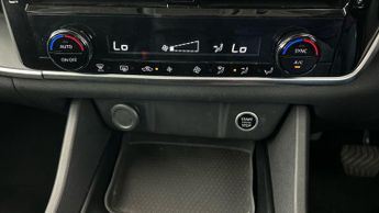 Nissan Qashqai 1.3 DIG-T MHEV Acenta Premium XTRON (158 ps) - LANE DEPARTURE  -