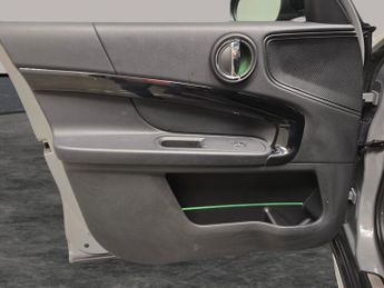 Mini Countryman 1.5 10kWh Cooper SE Classic Plug-in ALL4 (222 ps) - LED - NAVIGA