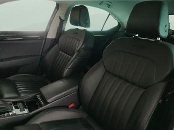 Skoda Superb 2.0 TSI Laurin & Klement DSG (220 ps) - KEYLESS ENTRY - PARK ASS