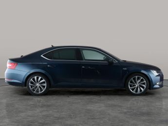 Skoda Superb 2.0 TSI Laurin & Klement DSG (220 ps) - KEYLESS ENTRY - PARK ASS