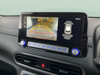 Hyundai Kona 64kWh Ultimate (10.5kW Charger) (204 ps) - HEAT AND COOL SEATS