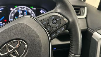 Toyota RAV4 2.5 VVT-h GPF Design CVT (218 ps) - BLUETOOTH - SPEED LIMIT RECO