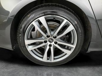 Audi A6 Avant 2.0 TDI 40 S line S Tronic quattro (204 ps) - KEYLESS ENTRY - LE