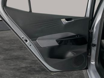 Volkswagen ID.3 Pro Performance 58kWh Life (204 ps) - HEATED SEATS - NAV - WIFI