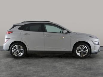 Hyundai Kona 64kWh Ultimate (10.5kW Charger) (204 ps) - HEAT AND COOL SEATS