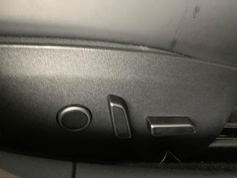 Tesla Model 3 Saloon RWD (241 bhp) - PARK ASSIST - LED - REVERSE CAM