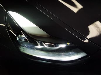 Tesla Model 3 Saloon RWD (241 bhp) - AUTO PARK - LED - REVERSE CAM