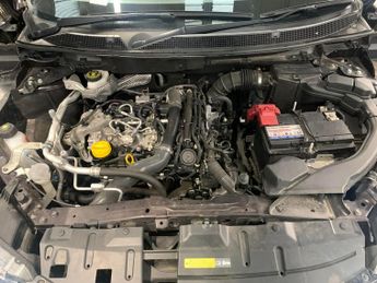 Nissan Qashqai 1.3 DIG-T N-Motion DCT (160 ps) - REVERSE CAM - NAV - HEATED LEA