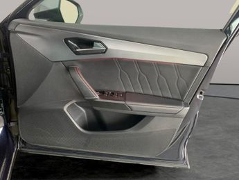 Cupra Formentor 1.5 TSI V1 DSG (150 ps) - KEYLESS ENTRY - LED - NAV