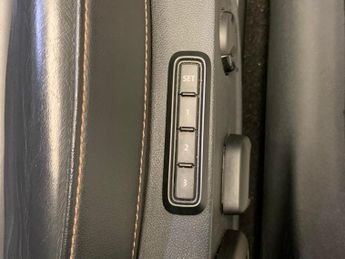 Cupra Formentor 1.4 eHybrid 12.8kWh V2 Plug-in DSG (204 ps) - LED - REVERSE CAM 