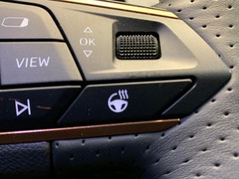 Cupra Formentor 1.4 eHybrid 12.8kWh V2 Plug-in DSG (204 ps) - LED - REVERSE CAM 