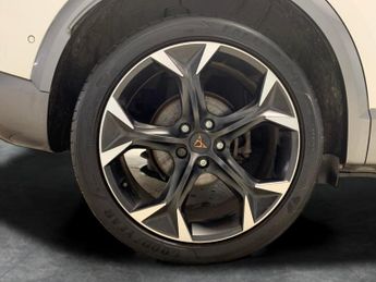 Cupra Formentor 1.4 eHybrid 12.8kWh V2 Plug-in DSG (204 ps) - LED - REVERSE CAM 