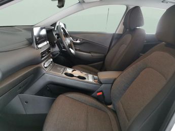 Hyundai Kona 39kWh SE Connect (10.5kW Charger) (136 ps) - LED - REVERSE CAM -