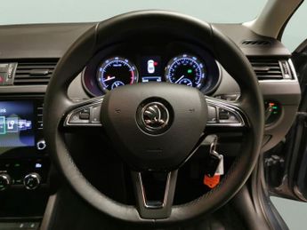 Skoda Octavia 1.4 TSI SE L DSG (150 ps) - CRUISE - AIR CON - SD CARD MEDIA INP