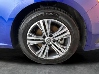 Renault Megane 1.6 E-TECH 9.8kWh Iconic Plug-in (160 ps) - CRUISE - DRIVING MOD