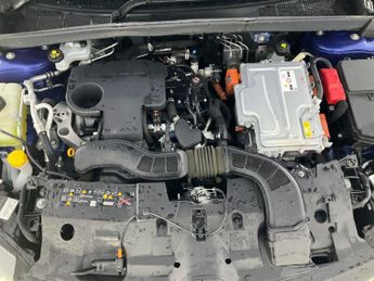 Renault Megane 1.6 E-TECH 9.8kWh Iconic Plug-in (160 ps) - CRUISE - DRIVING MOD
