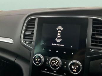 Renault Megane 1.6 E-TECH 9.8kWh Iconic Plug-in (160 ps) - CRUISE - DRIVING MOD