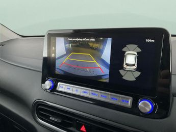 Hyundai Kona 64kWh Premium (10.5kW Charger) (204 ps) - HEATED SEATS - HEATED 