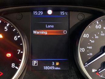 Nissan Qashqai 1.3 DIG-T N-Motion DCT (160 ps) - REVERSE CAM - NAV - HEATED LEA