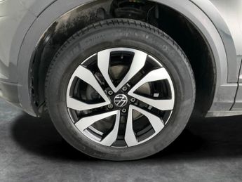 Volkswagen T-Roc 1.5 TSI EVO Active DSG (150 ps) - BLUETOOTH - SPEED LIMIT RECOG