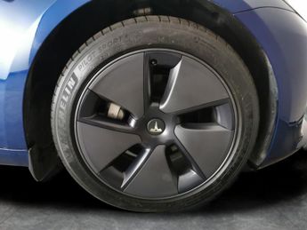 Tesla Model 3 Saloon RWD (241 bhp) - ENHANCED AUTOPILOT - KEYLESS ENTRY - 360 