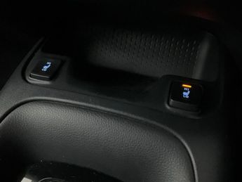 Toyota Corolla 1.8 VVT-h Design CVT (122 ps) - AUTO PARK - LED - REVERSE CAM