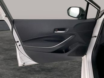 Toyota Corolla 1.8 VVT-h Design CVT (122 ps) - AUTO PARK - LED - REVERSE CAM