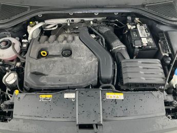 Volkswagen T-Roc 1.5 TSI EVO Active DSG (150 ps) - BLUETOOTH - SPEED LIMIT RECOG