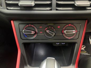 Volkswagen Polo 2.0 TSI GTI+ DSG (207 ps) - LIGHT AND SIGHT PACK - ACTIVE INFO D