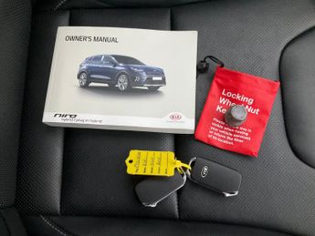 Kia Niro 1.6 GDi 4 DCT (139 bhp) - HEAT AND COOL SEATS - LED - REVERSE CA