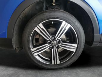 MG MG ZS 1.0 T-GDI Exclusive (111 ps) - LANE DEPARTURE  - BLUETOOTH - CRU